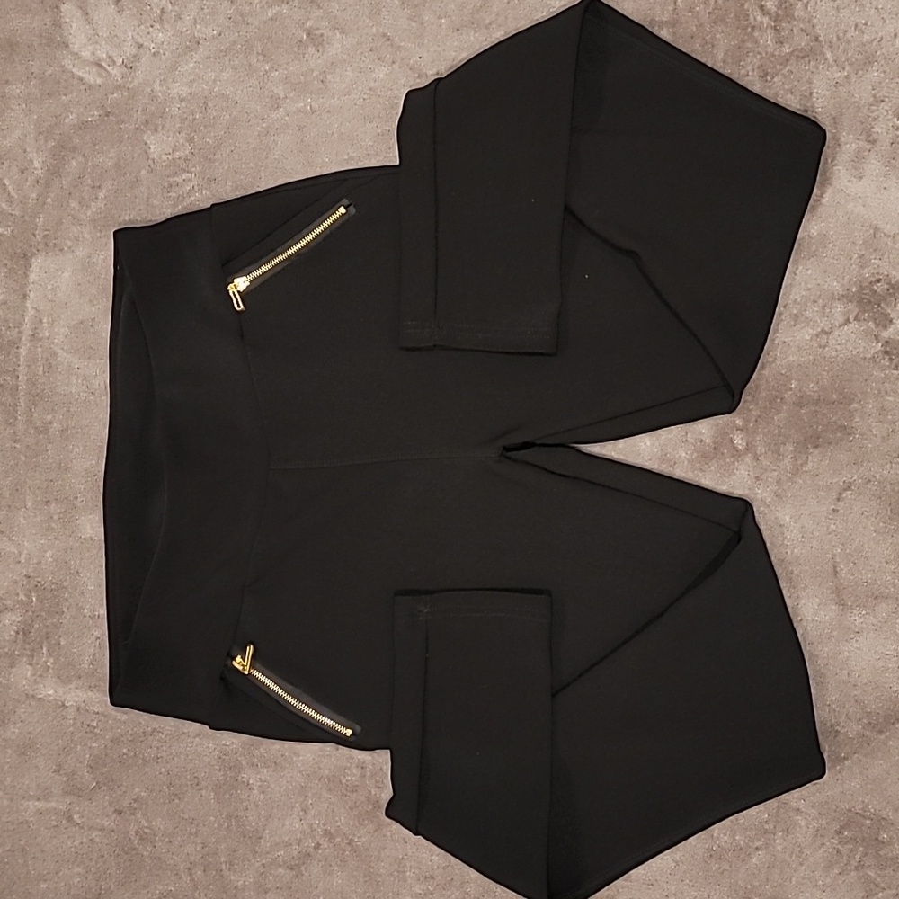 Black stretchy pants/tights Size L